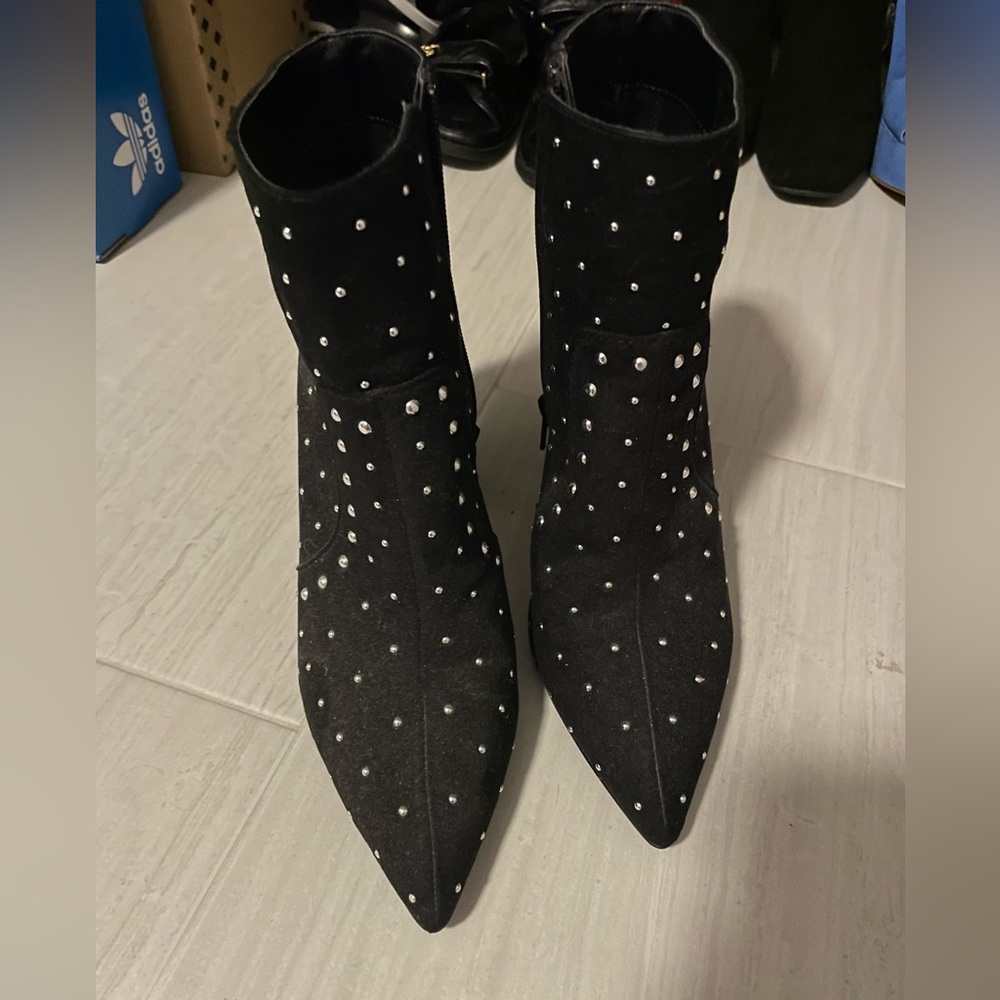 Gianni Bini black suede studded boots